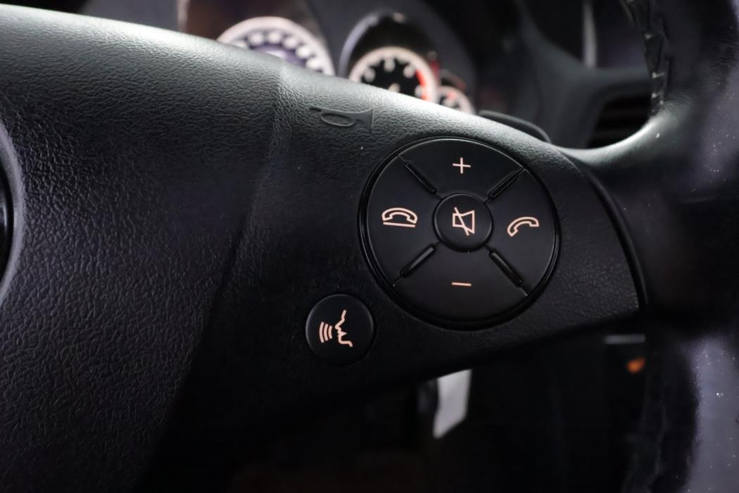 MERCEDES-BENZ E 2009
