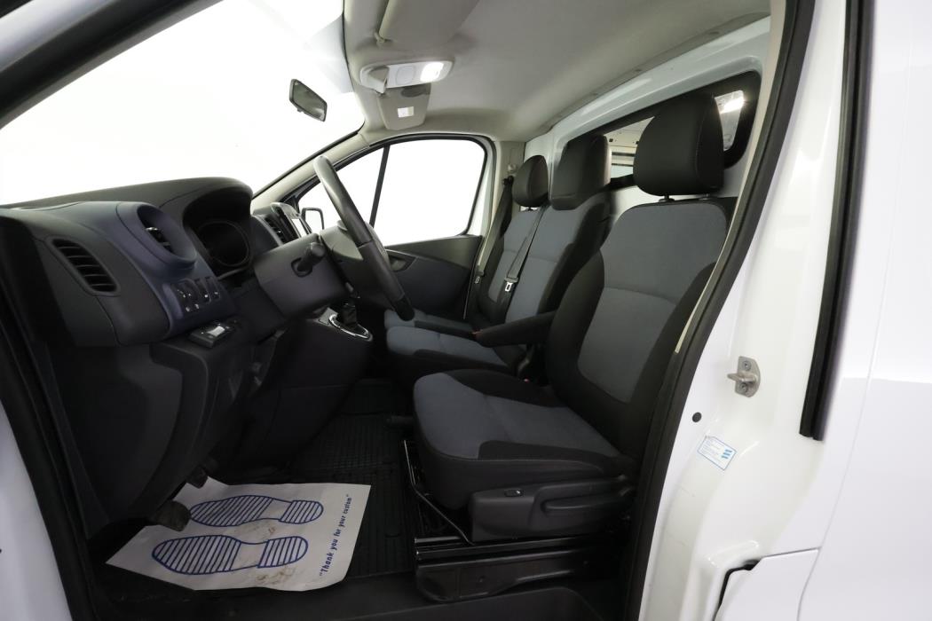 OPEL Vivaro 2016