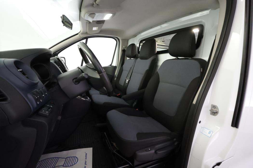 OPEL Vivaro 2016