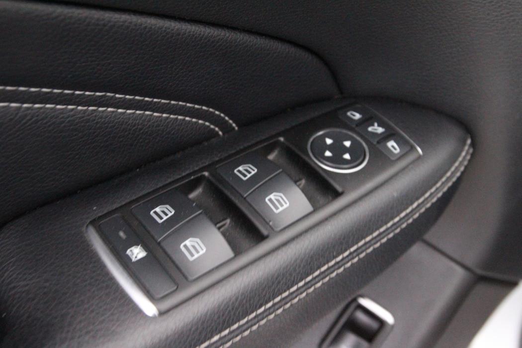 MERCEDES-BENZ ML 2012