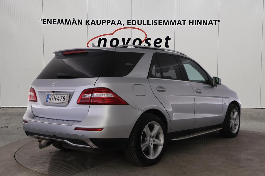 MERCEDES-BENZ ML 2012