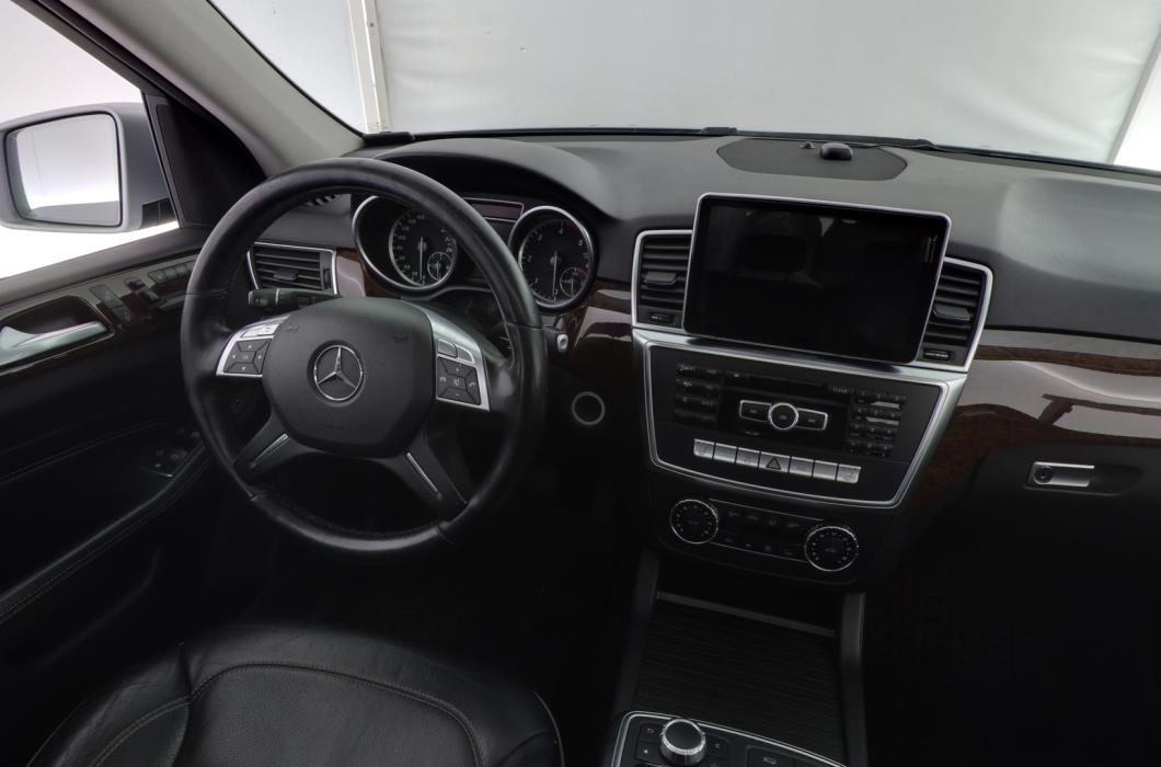 MERCEDES-BENZ ML 2012