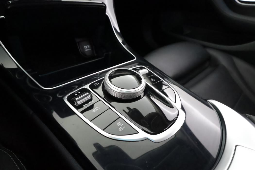 MERCEDES-BENZ C 2016