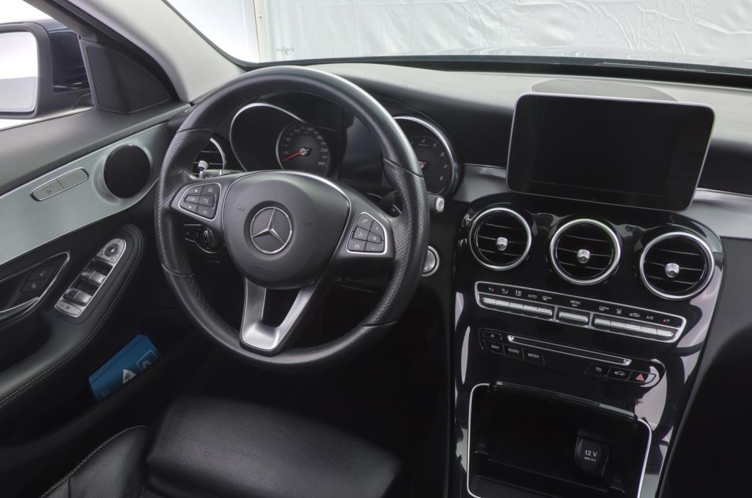 MERCEDES-BENZ C 2016