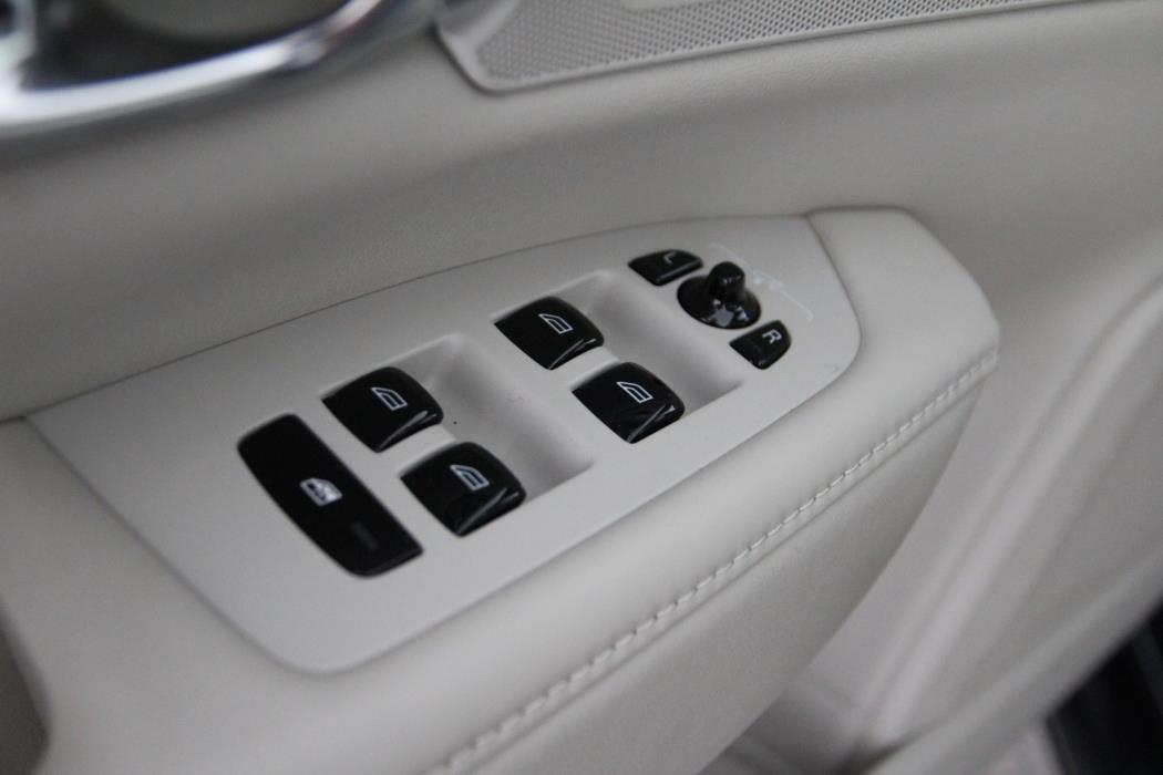 VOLVO V90 2020