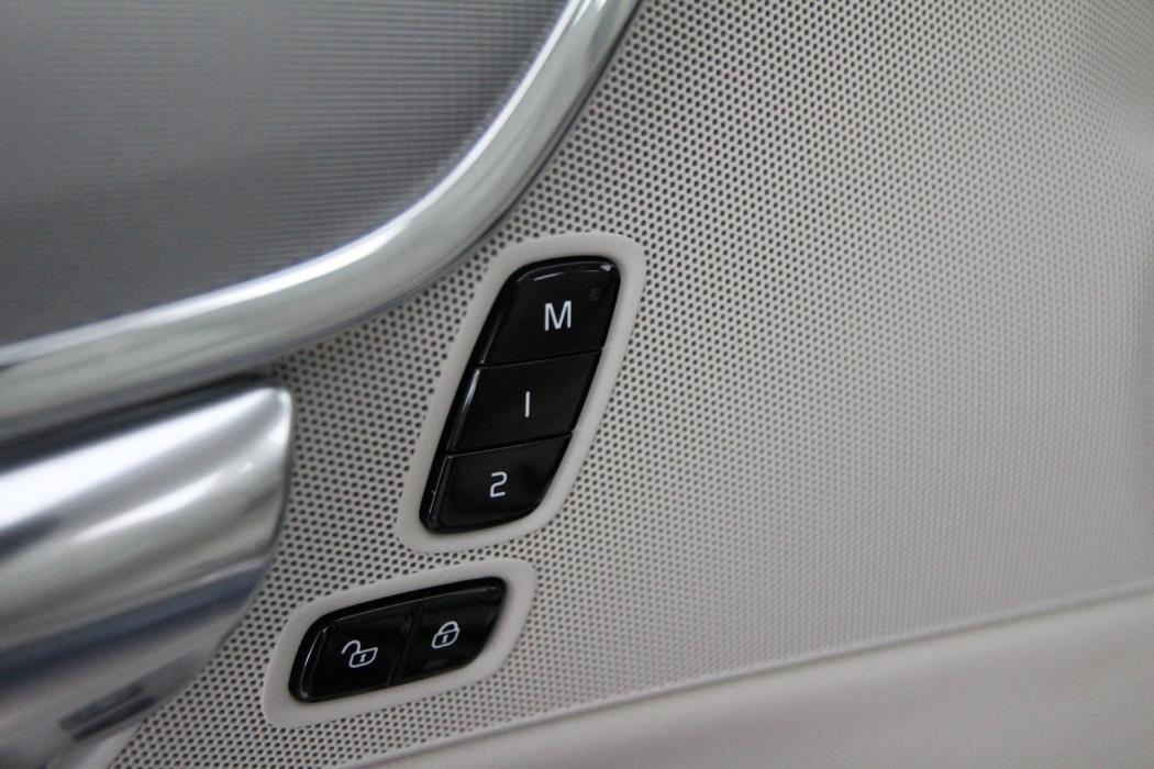 VOLVO V90 2020
