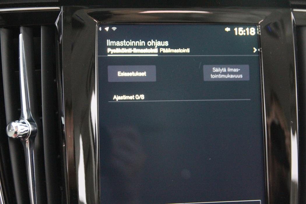 VOLVO V90 2020