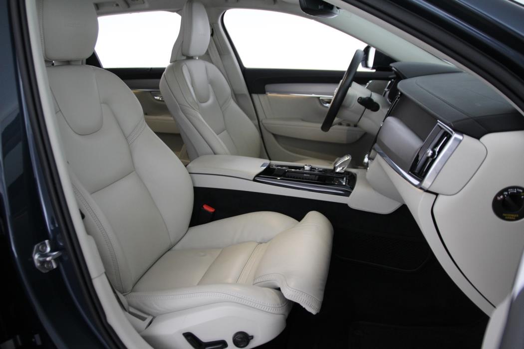 VOLVO V90 2020