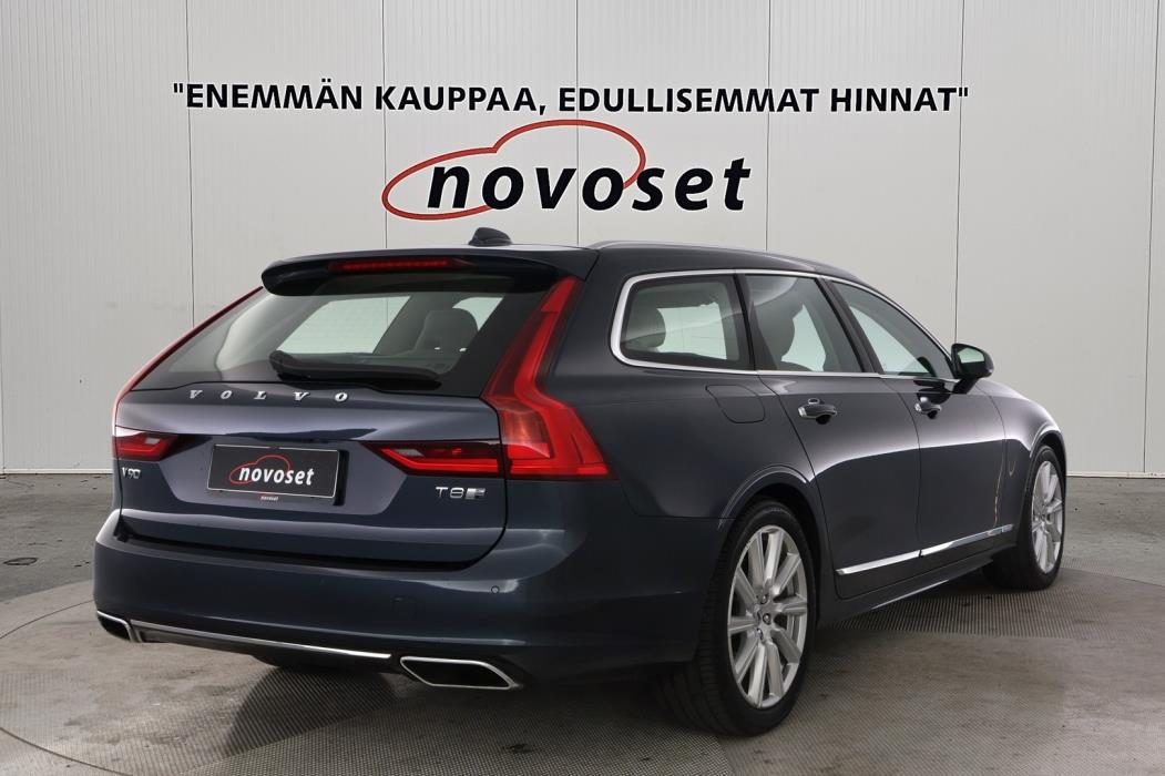 VOLVO V90 2020
