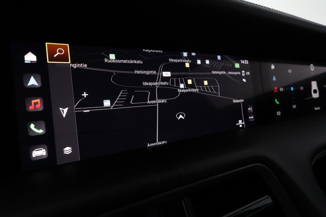 PORSCHE Taycan 2022
