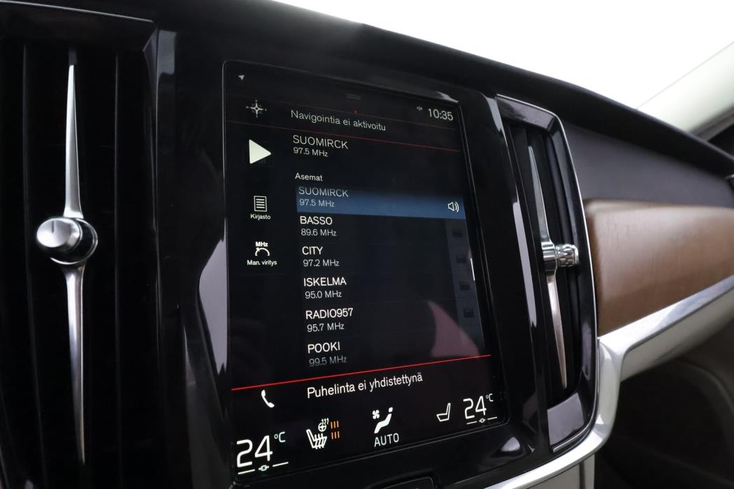 VOLVO V90 2021