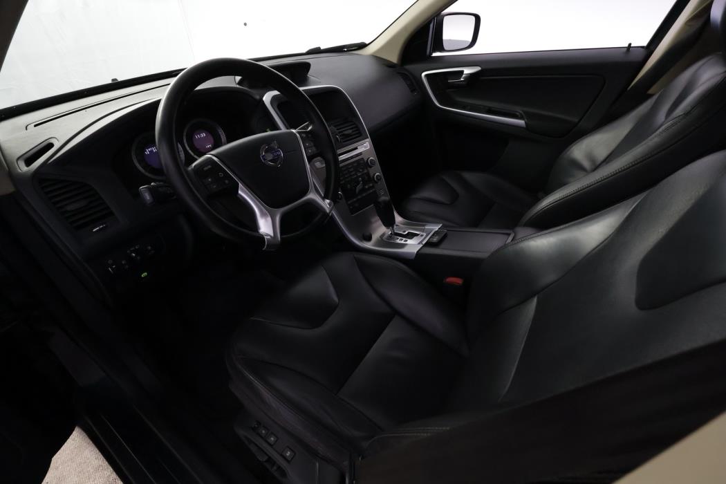 VOLVO XC60 2010