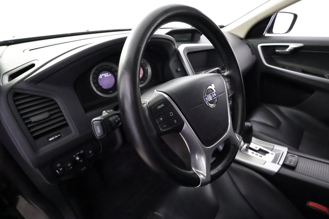 VOLVO XC60 2010