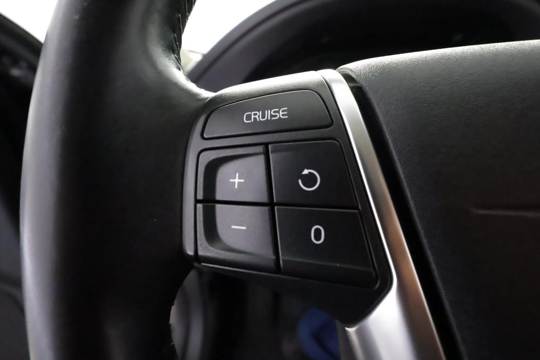 VOLVO XC60 2010