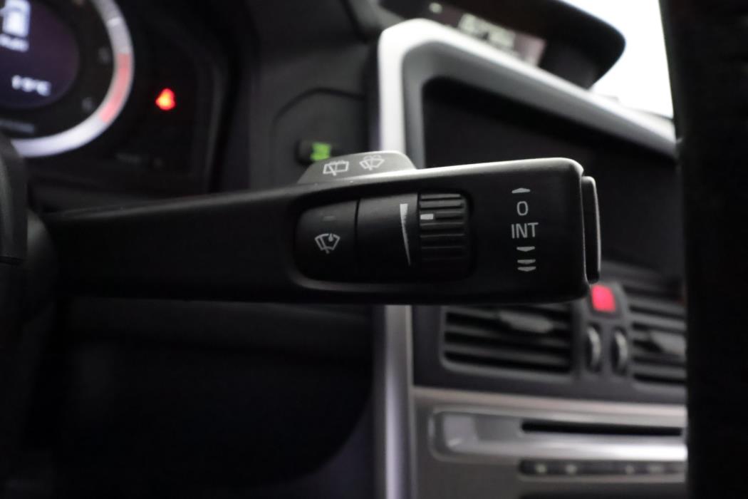 VOLVO XC60 2010