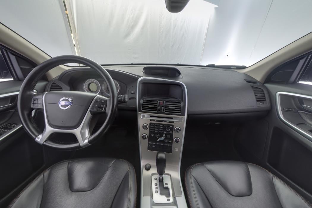 VOLVO XC60 2010