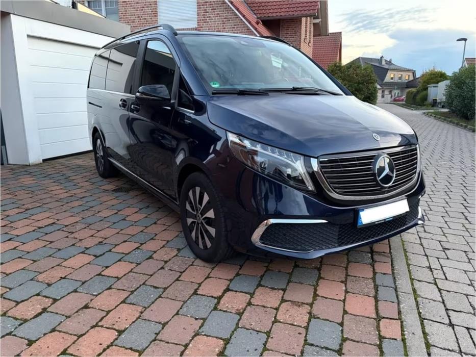 MERCEDES-BENZ EQV 2022