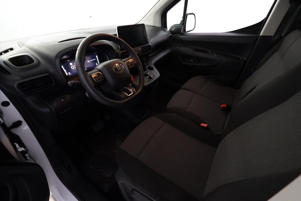 TOYOTA PROACE 2022