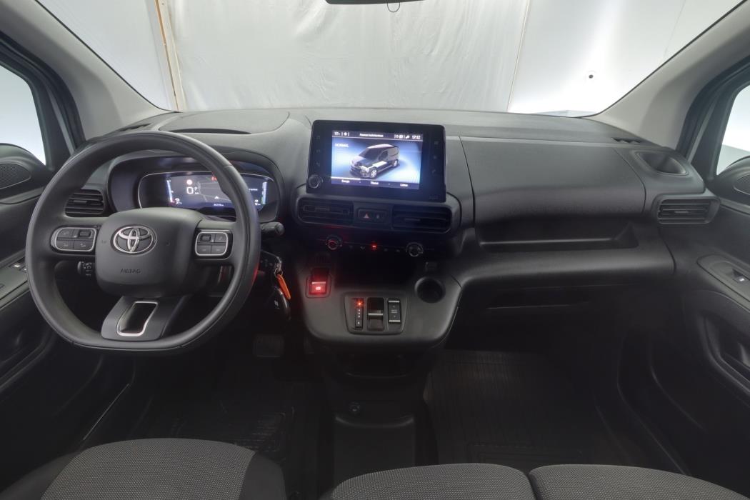 TOYOTA PROACE 2022