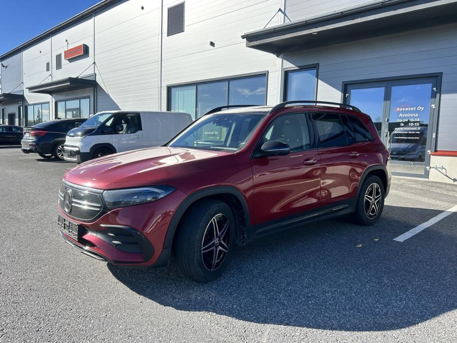MERCEDES-BENZ EQB 2023