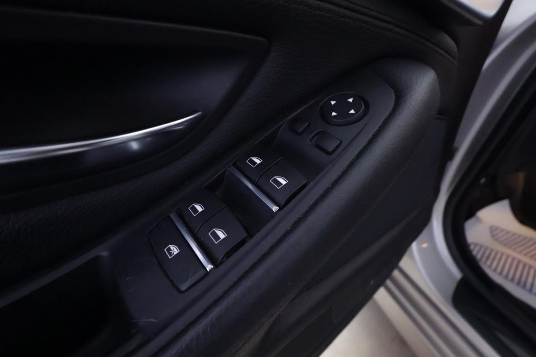 BMW 530 2015