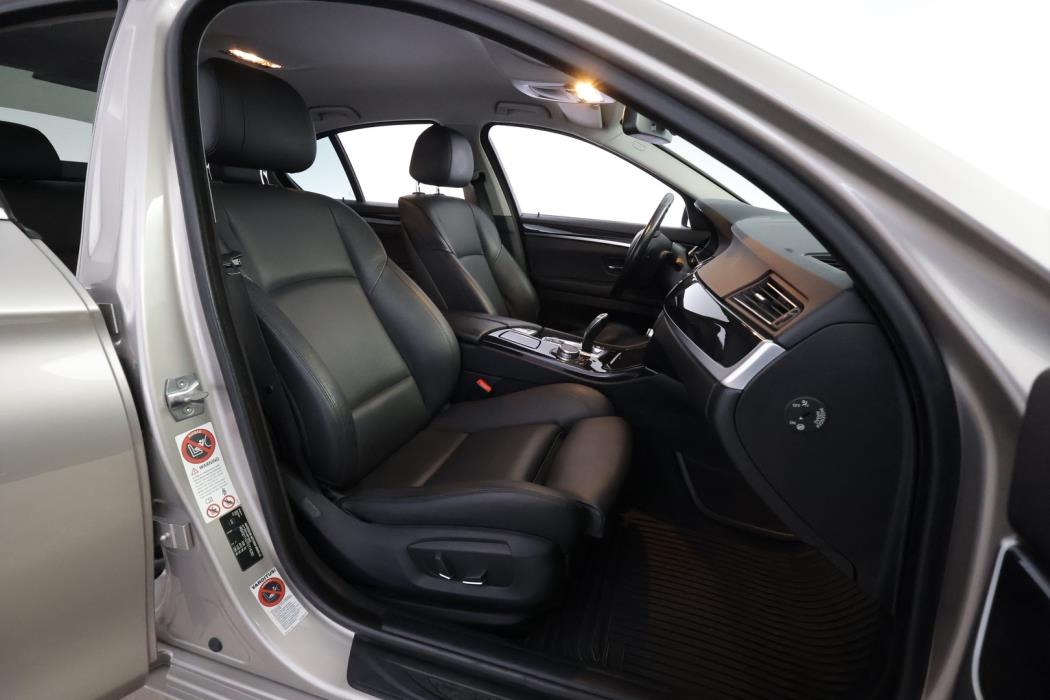 BMW 530 2015
