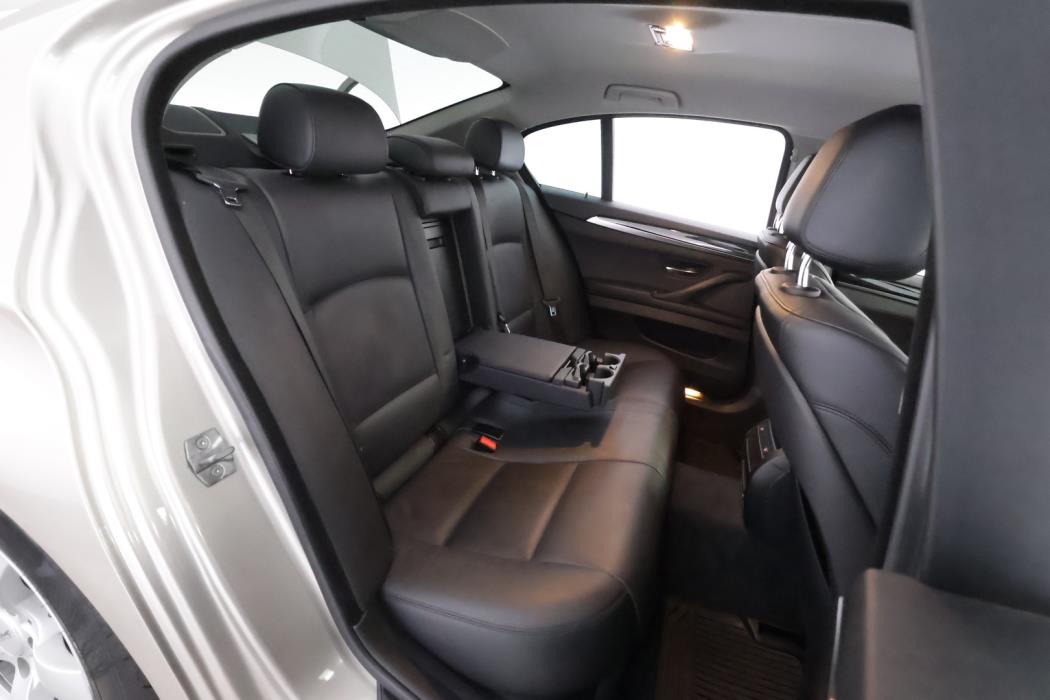 BMW 530 2015