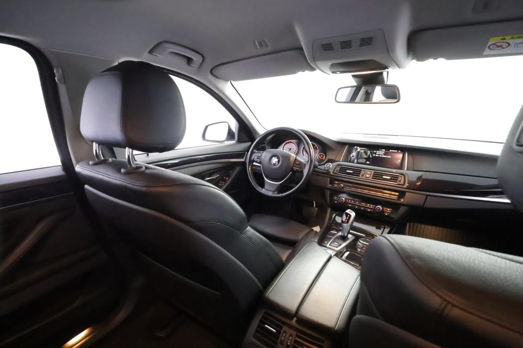 BMW 530 2015