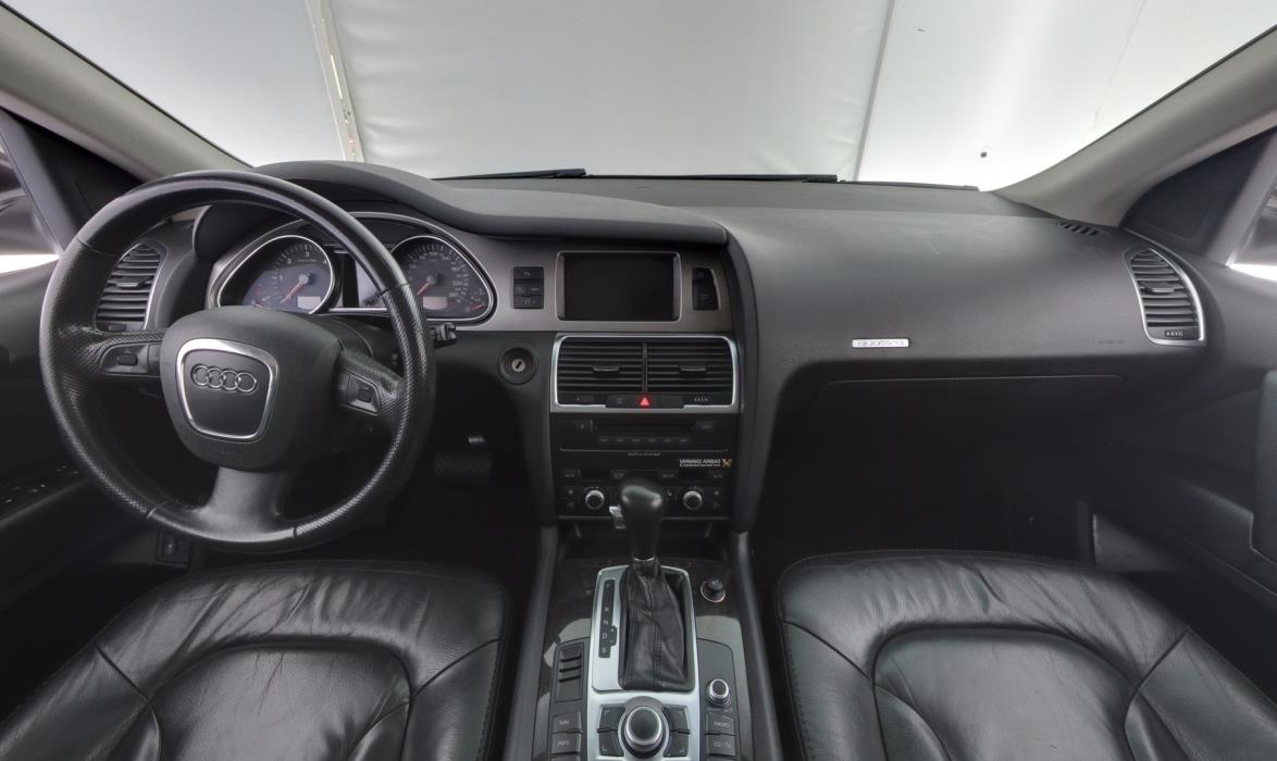 AUDI Q7 2006