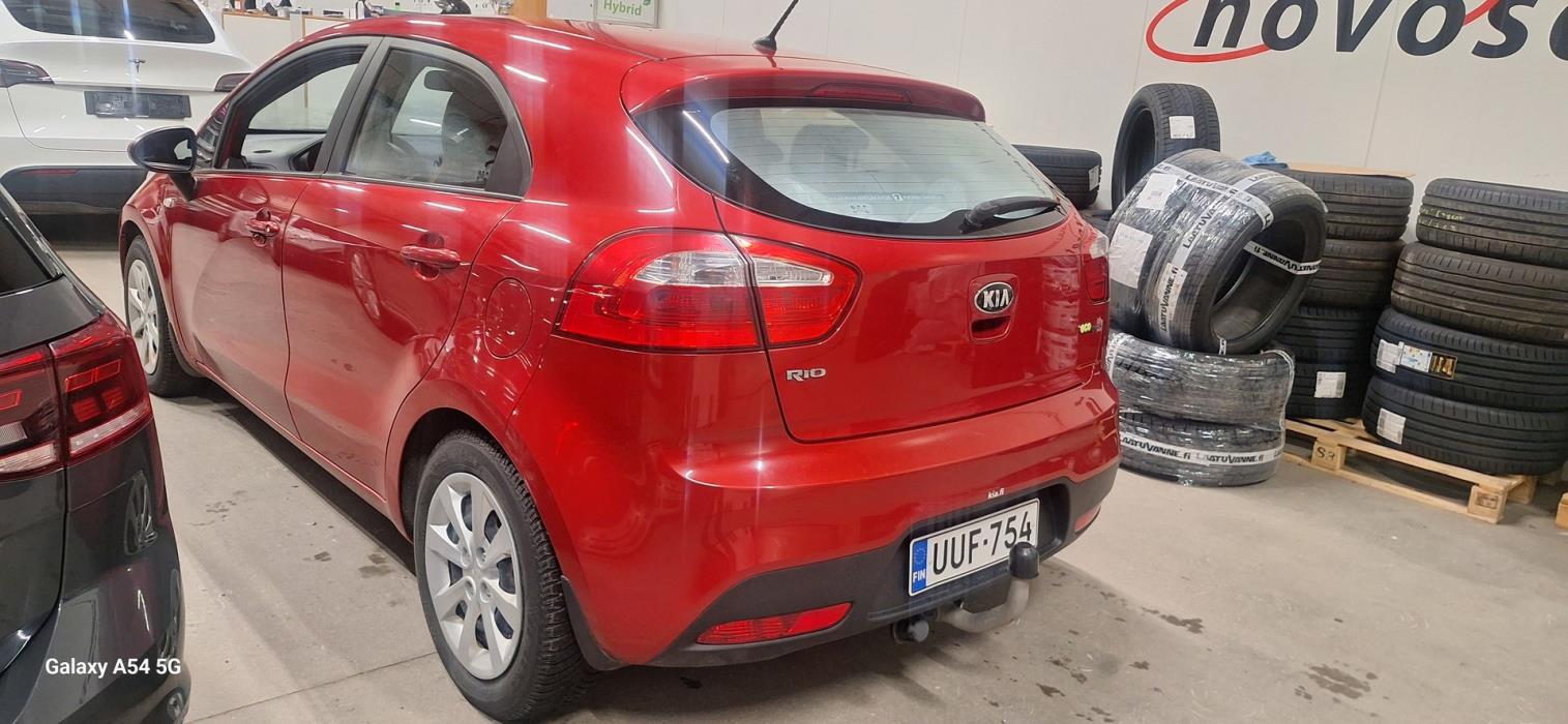 KIA Rio 2013