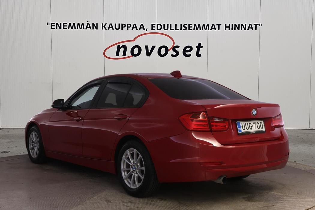 BMW 320 2013