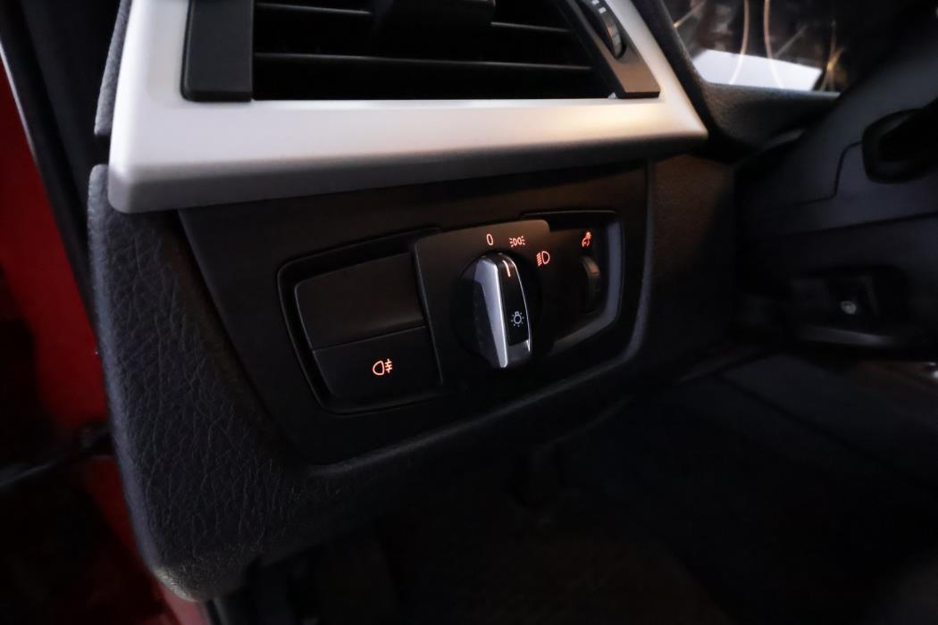 BMW 320 2013