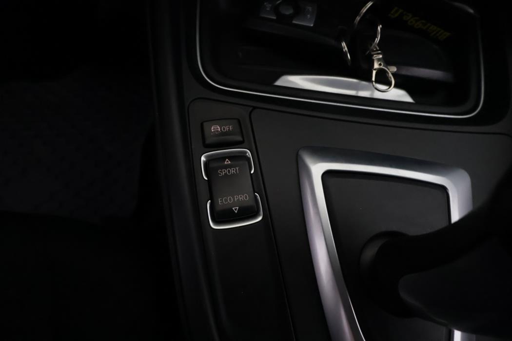BMW 320 2013