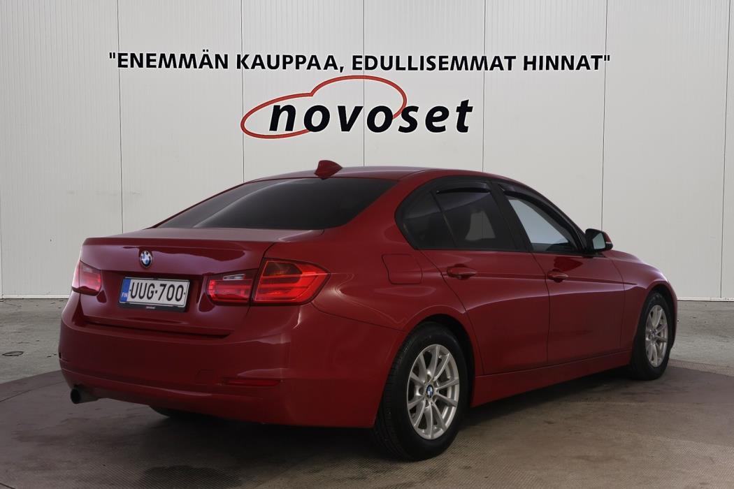 BMW 320 2013