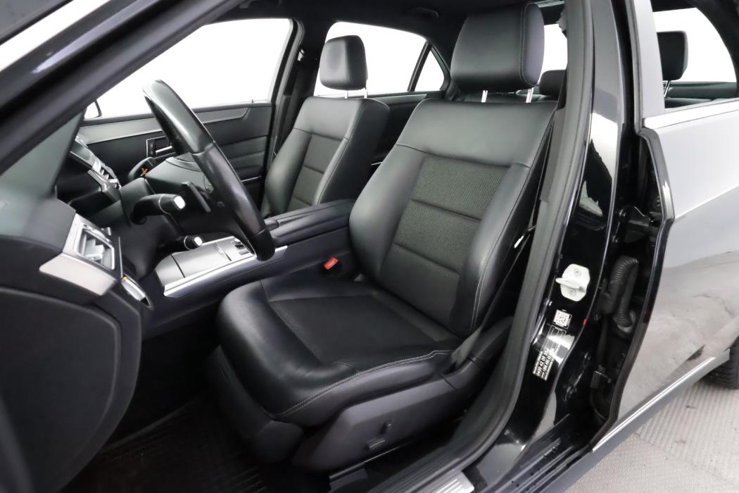 MERCEDES-BENZ E 2015