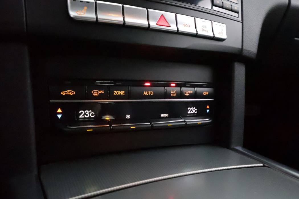 MERCEDES-BENZ E 2015