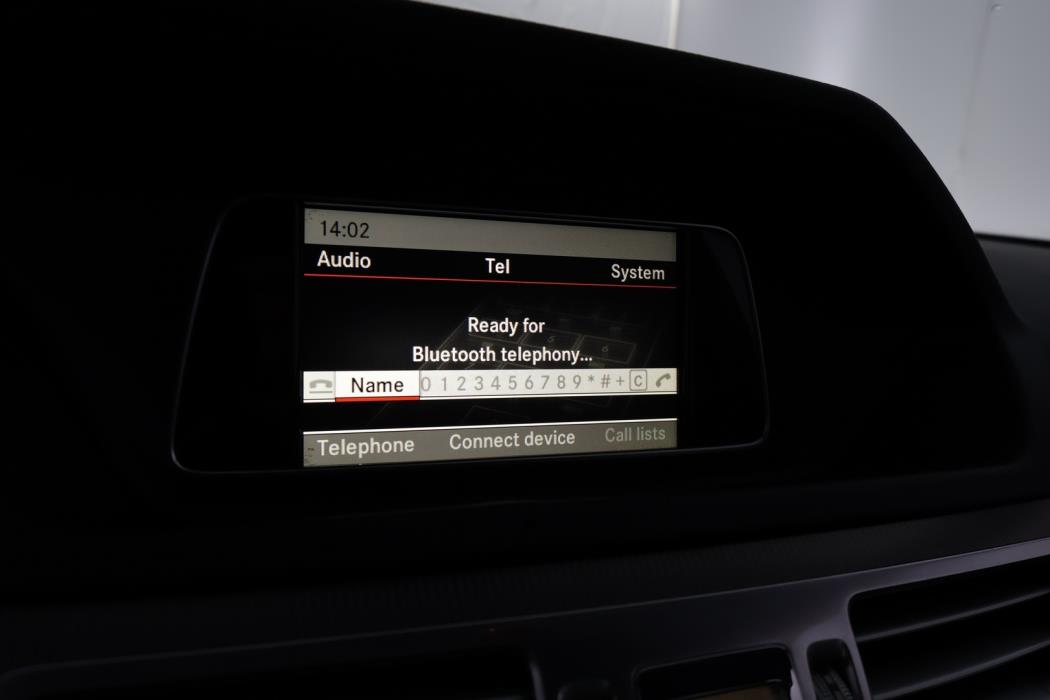 MERCEDES-BENZ E 2015