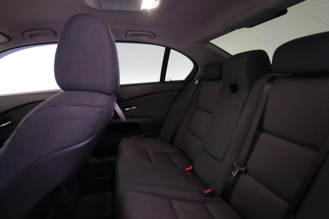 BMW 525 2006