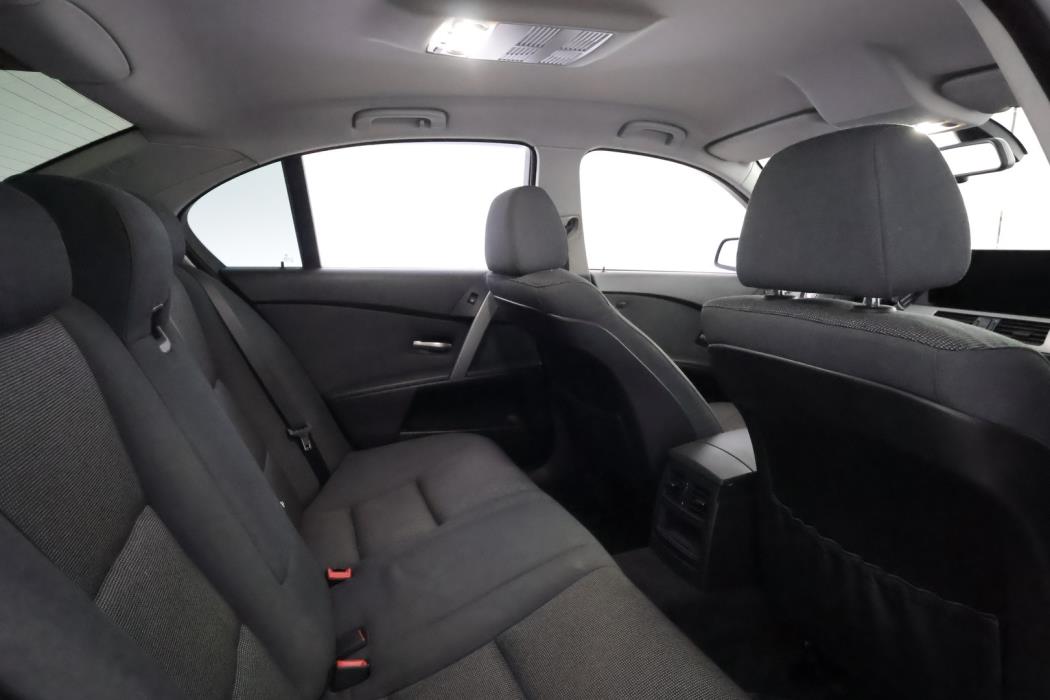BMW 525 2006
