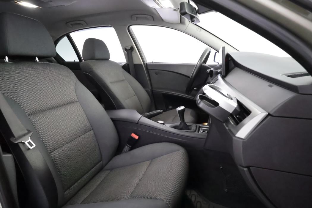 BMW 525 2006