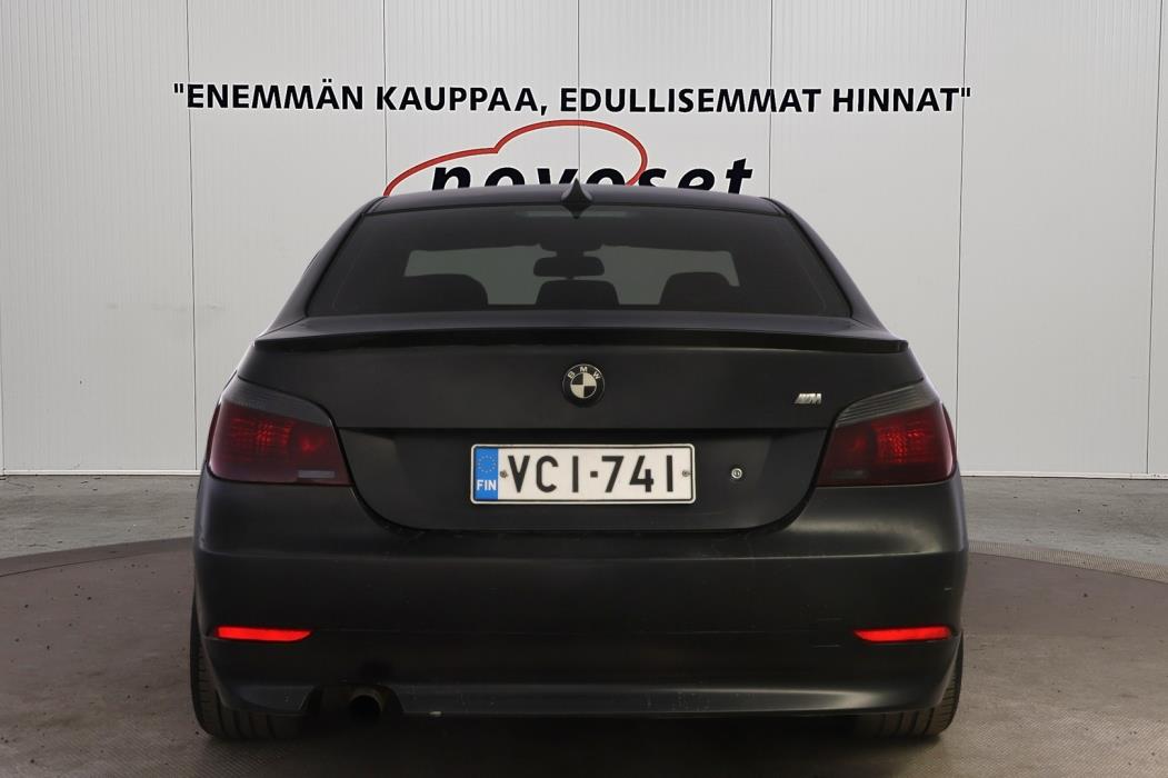BMW 525 2006