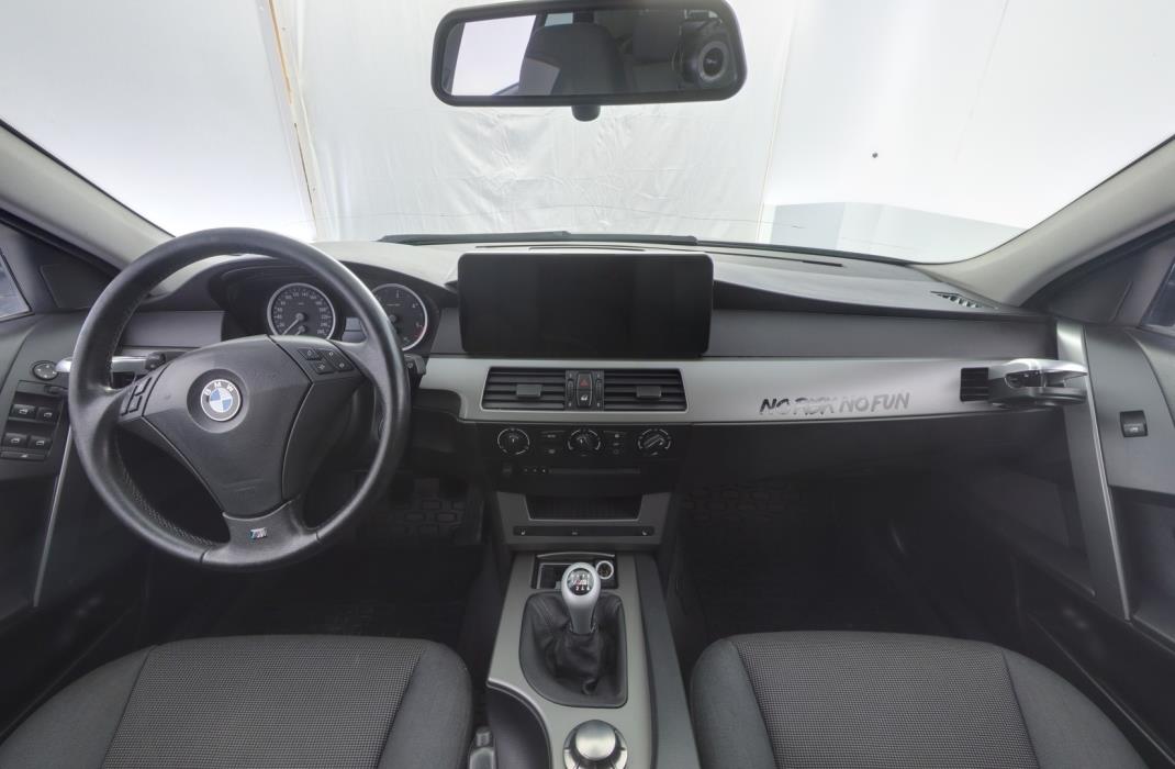 BMW 525 2006