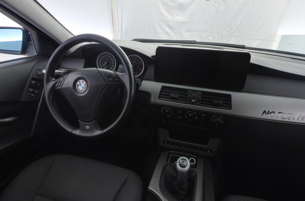 BMW 525 2006
