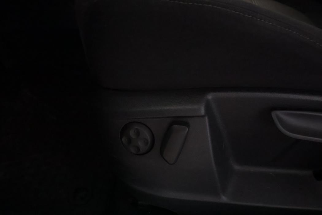 VOLKSWAGEN Sharan 2010