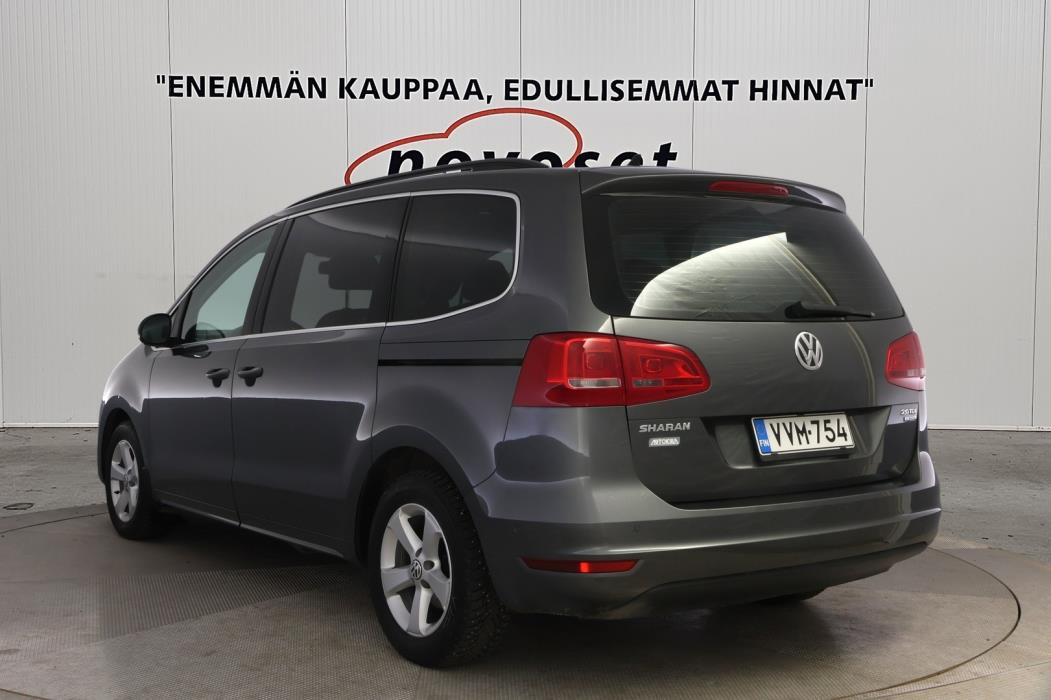 VOLKSWAGEN Sharan 2010