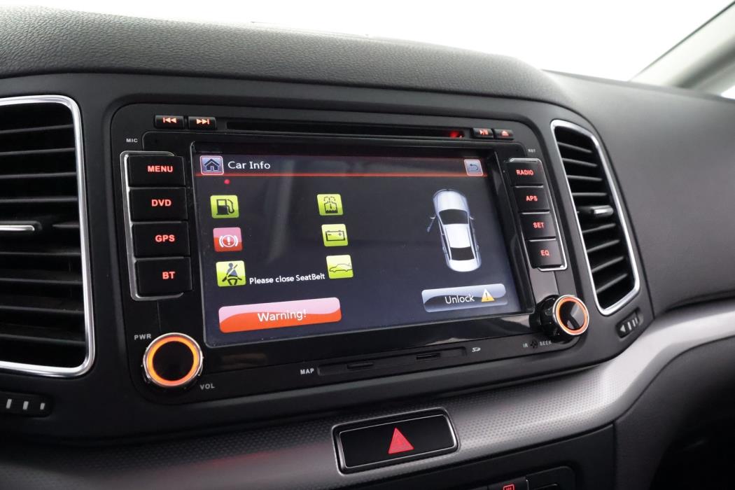 VOLKSWAGEN Sharan 2010