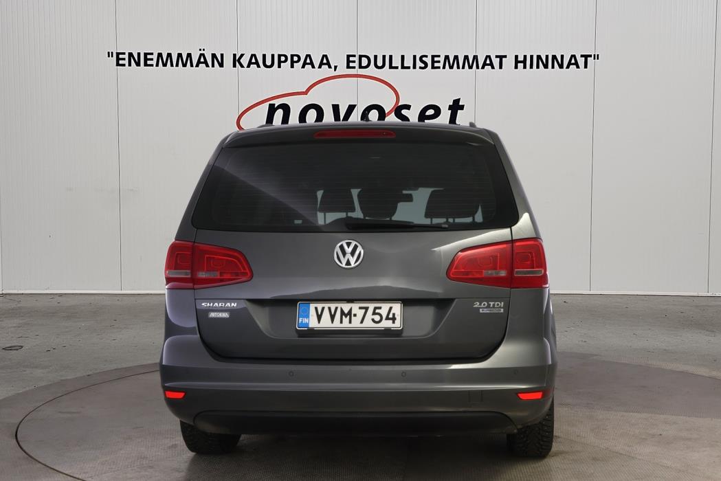 VOLKSWAGEN Sharan 2010