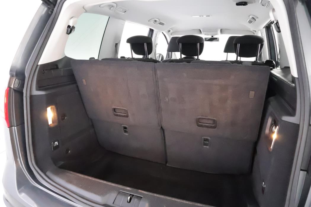 VOLKSWAGEN Sharan 2010