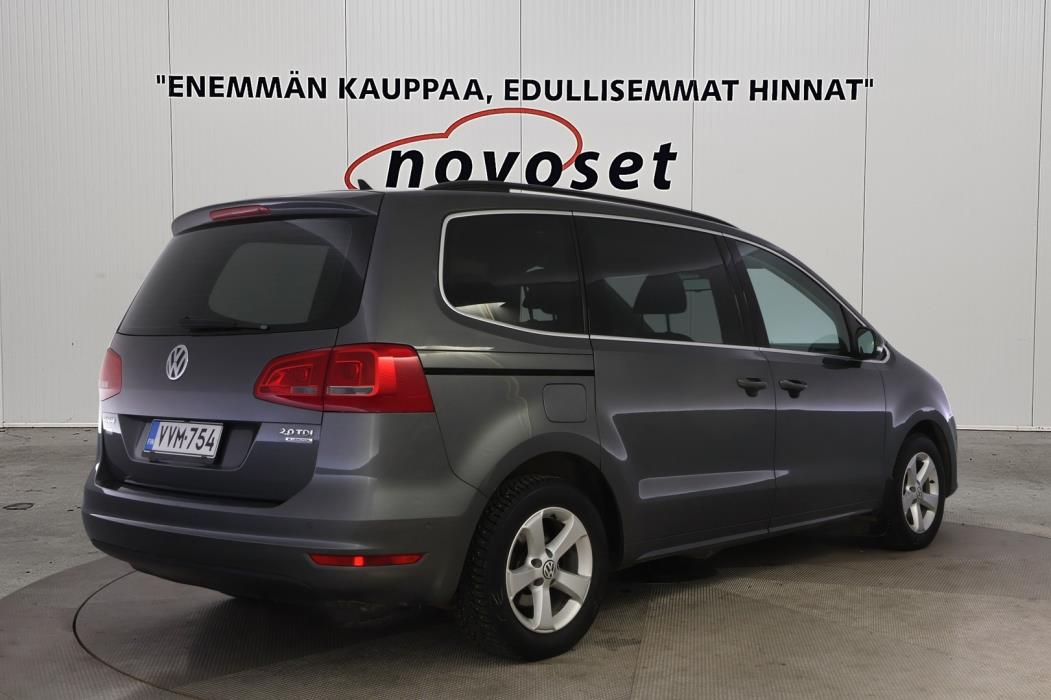 VOLKSWAGEN Sharan 2010