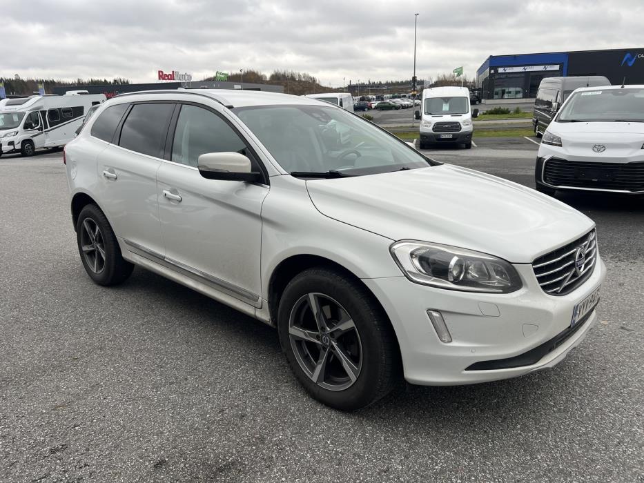 VOLVO XC60 2016